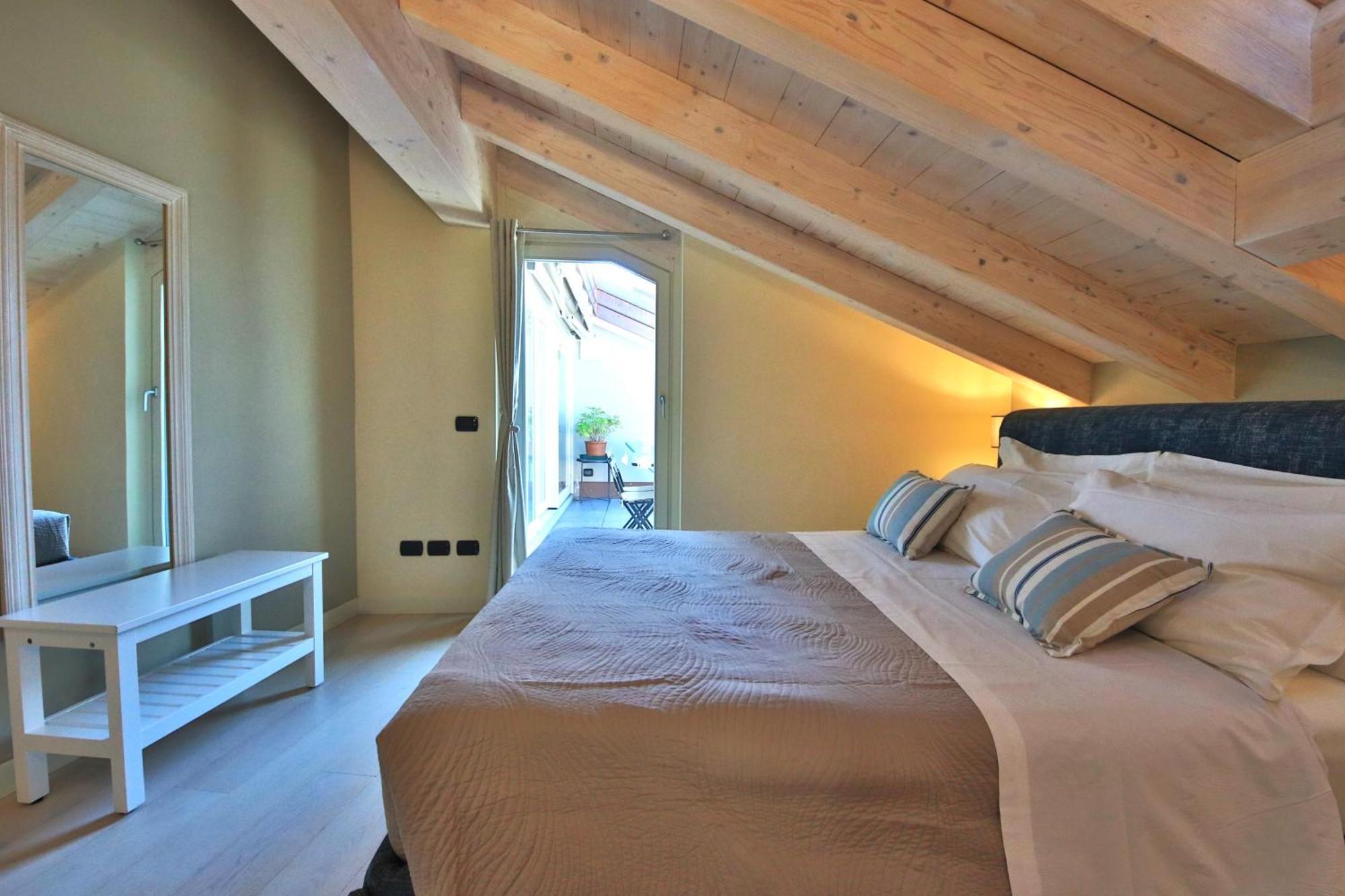 Casa di Liszt by KlabHouse Apartment Bellagio Luaran gambar